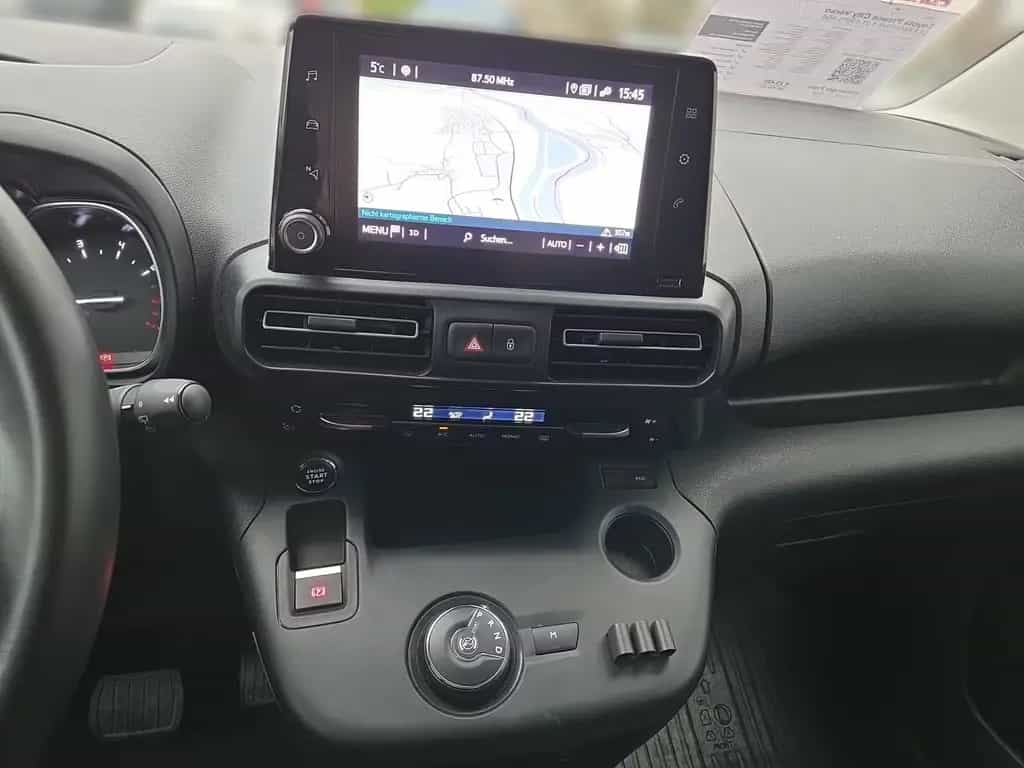 Toyota Proace City Verso L1 EXECUTIVE 1.2T 130PS AG8 AH 11/2021-photo-9