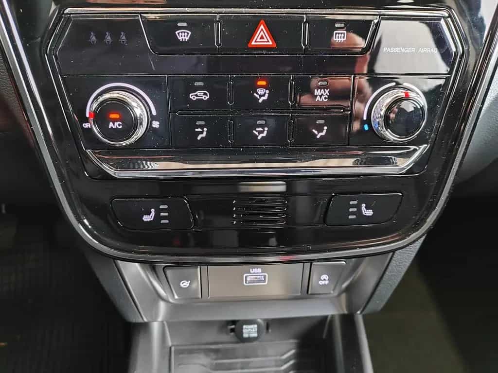 Ssangyong Tivoli Grand 1.5 P 2WD Quartz LED|Navi|RFK|SHZ 06/2025-photo-17