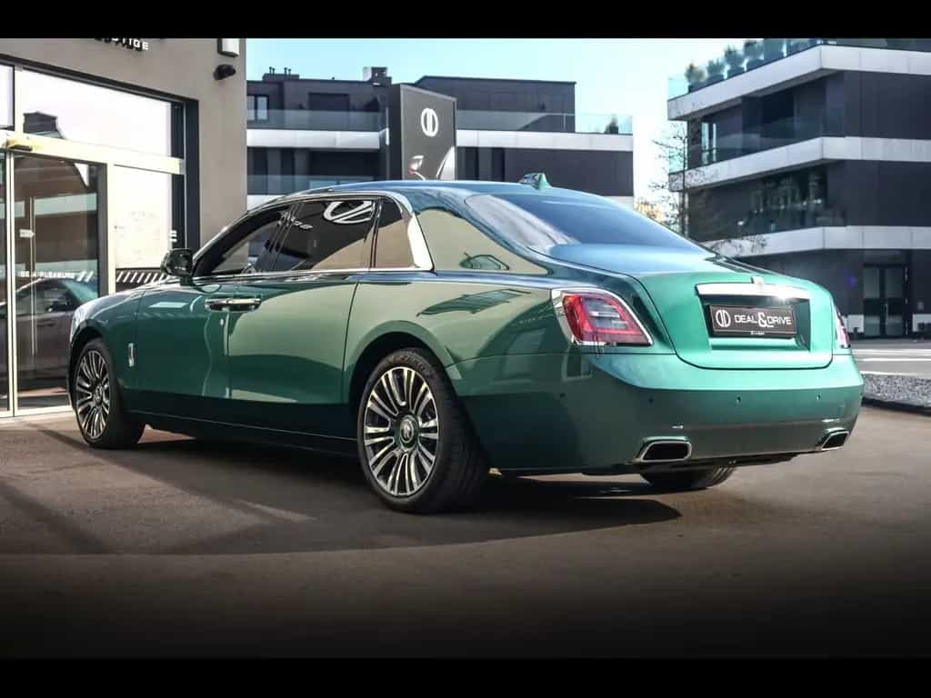 Rolls-Royce Ghost GHOST 6.75 V12 EWB°PPF°WARRANTY 9/27 01/2022-photo-16