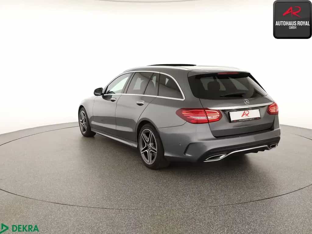 Mercedes-Benz C 300 T 3x AMG PANO,KEYLESS,KAMERA,CARPLAY,SH 07/2019-photo-2