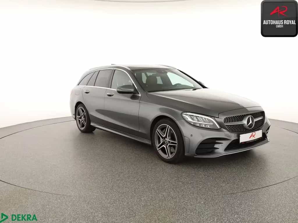 Mercedes-Benz C 300 T 3x AMG PANO,KEYLESS,KAMERA,CARPLAY,SH 07/2019-photo-6