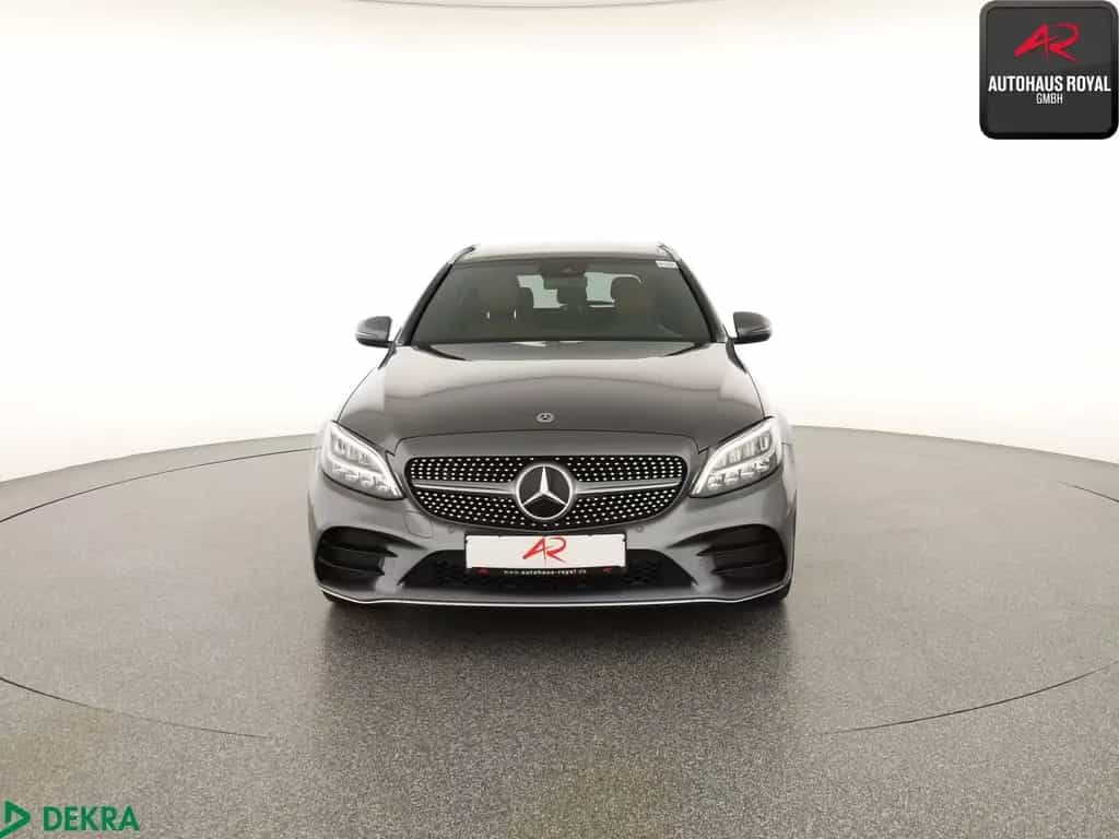 Mercedes-Benz C 300 T 3x AMG PANO,KEYLESS,KAMERA,CARPLAY,SH 07/2019-photo-7
