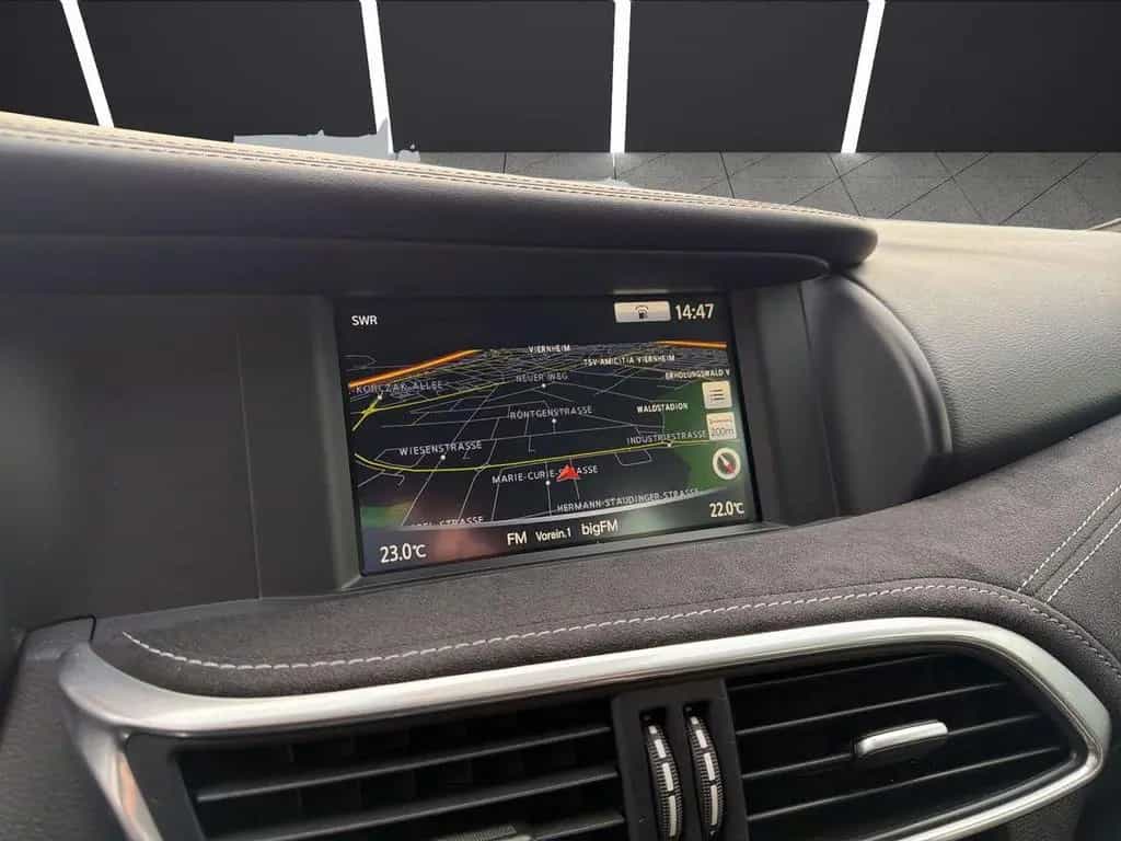 Infiniti Q30 S 2.2 d AWD Premium LED NAVI 04/2016-photo-13