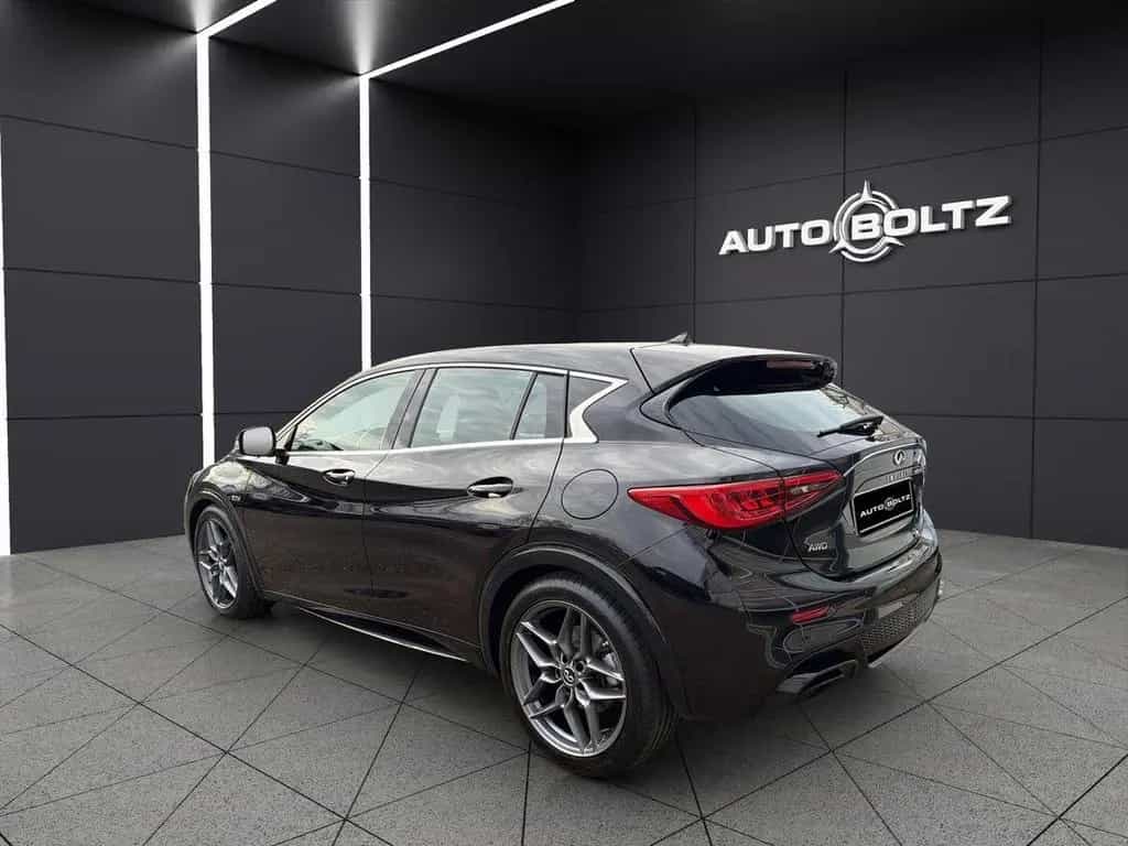 Infiniti Q30 S 2.2 d AWD Premium LED NAVI 04/2016-photo-3