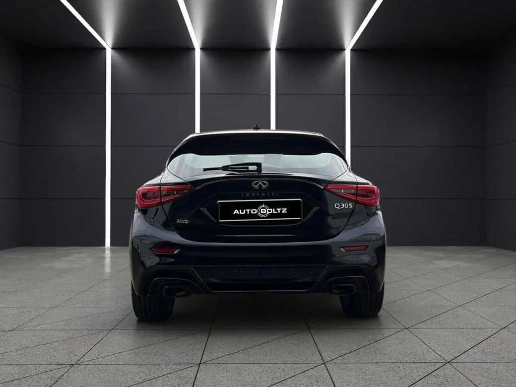 Infiniti Q30 S 2.2 d AWD Premium LED NAVI 04/2016-photo-4