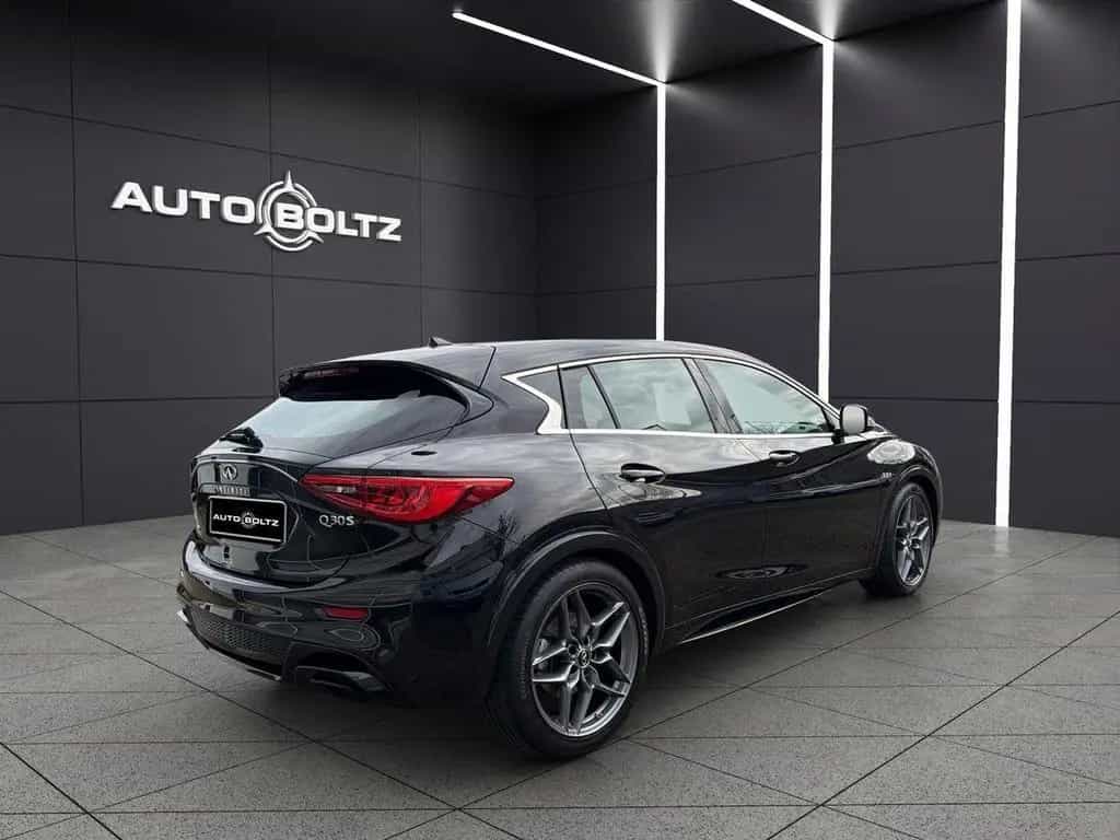 Infiniti Q30 S 2.2 d AWD Premium LED NAVI 04/2016-photo-5