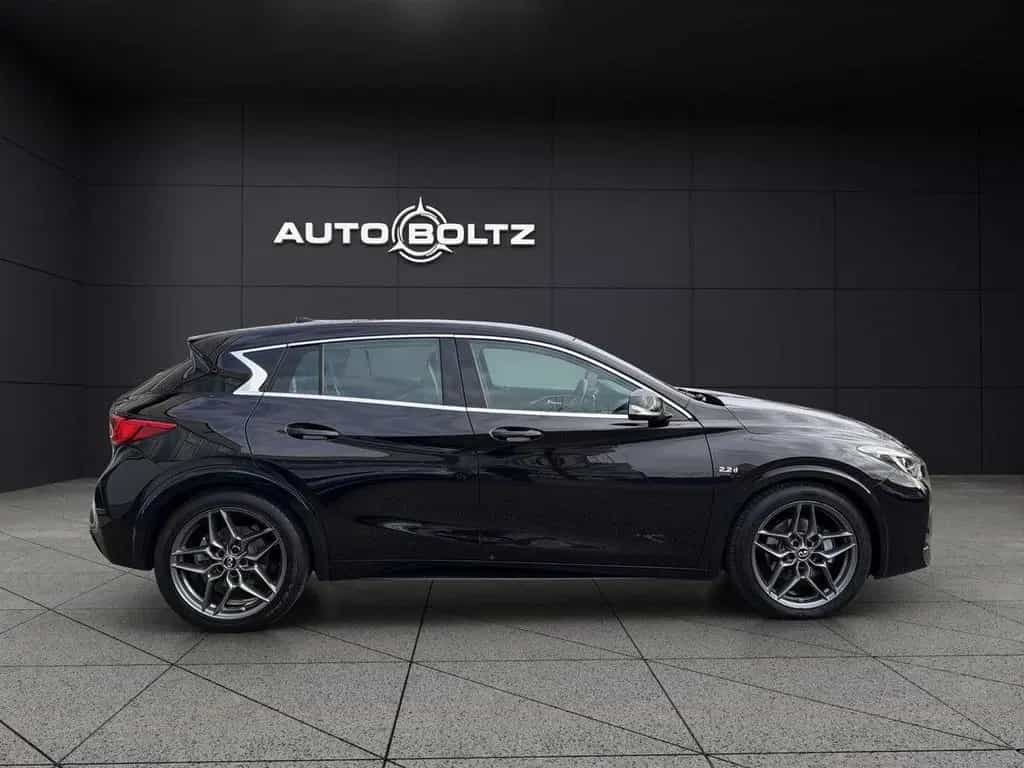 Infiniti Q30 S 2.2 d AWD Premium LED NAVI 04/2016-photo-6