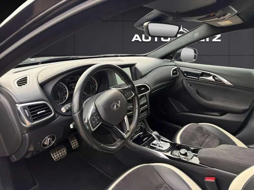 Infiniti Q30 S 2.2 d AWD Premium LED NAVI 04/2016-photo-8