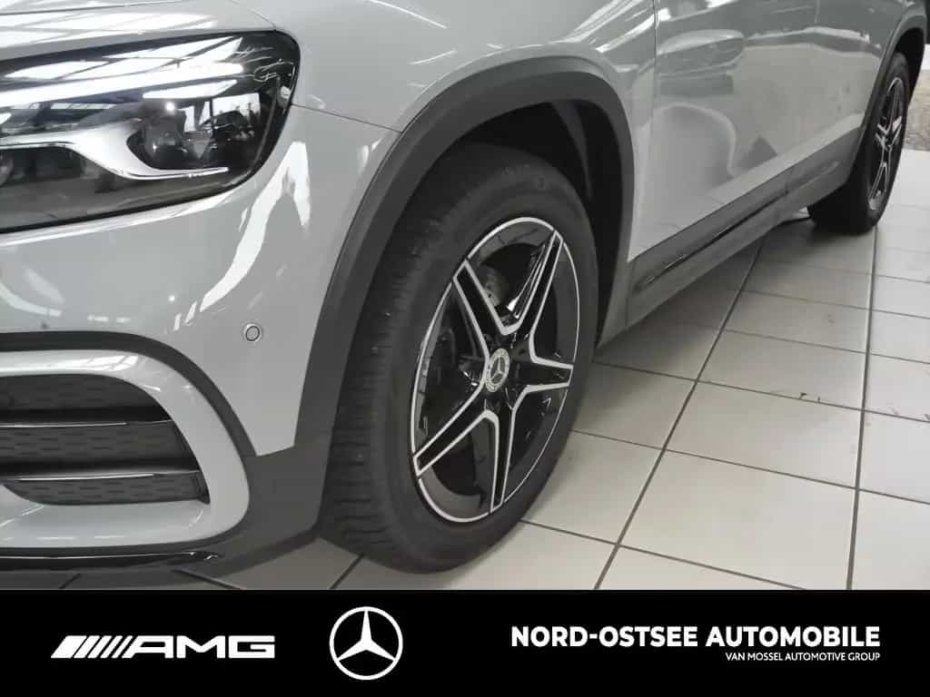 Mercedes-Benz GLB 200 AMG PANO 360° AHK ADVANCED+ SHZ NIGHT 08/2025-photo-4