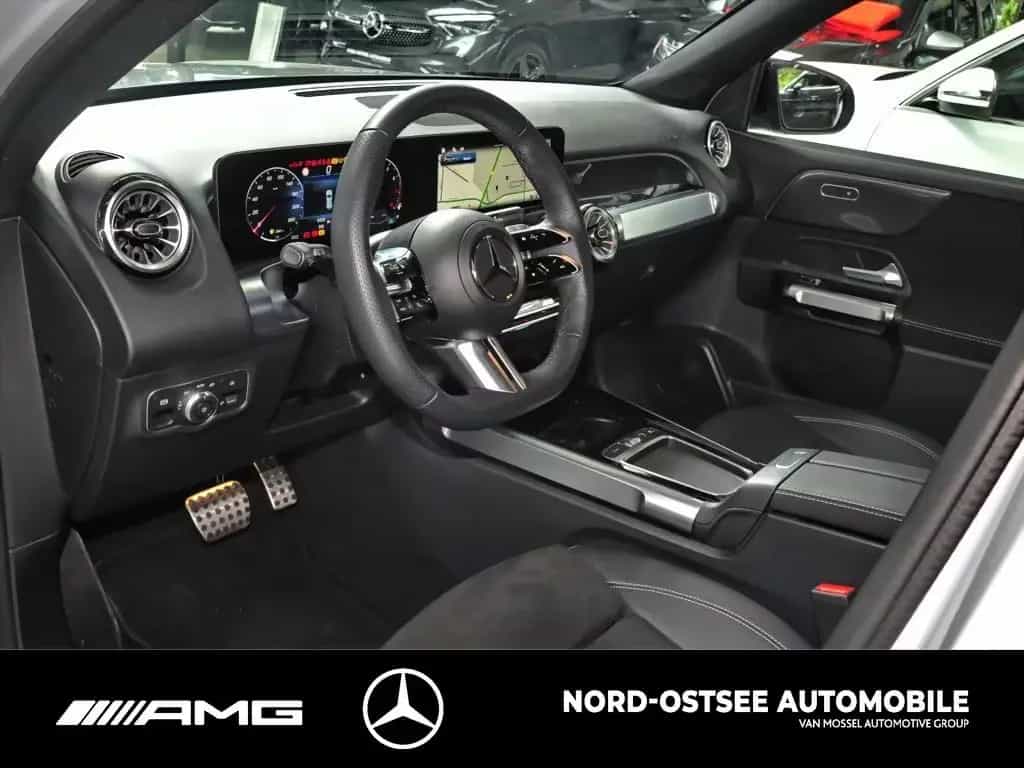 Mercedes-Benz GLB 200 AMG PANO 360° AHK ADVANCED+ SHZ NIGHT 08/2025-photo-6