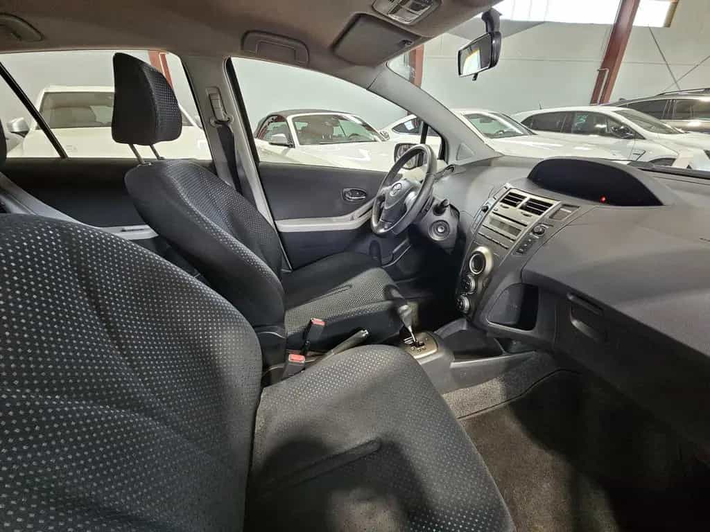 Toyota Yaris Life*KLIMAAUTOMATIK*AUTOMATIK*4/5 Türig 06/2010-photo-24