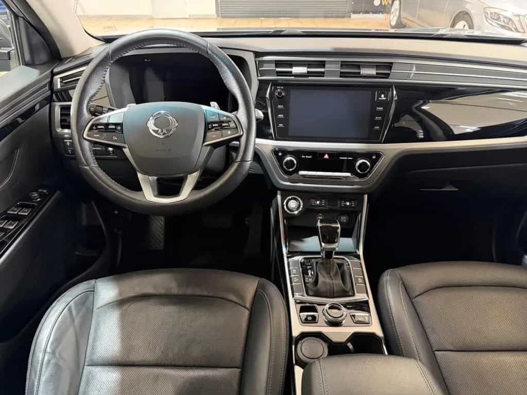 Ssangyong Korando 1.6 e-XDi Diesel 2WD*LEDER*KAMERA* 01/2020-photo-16