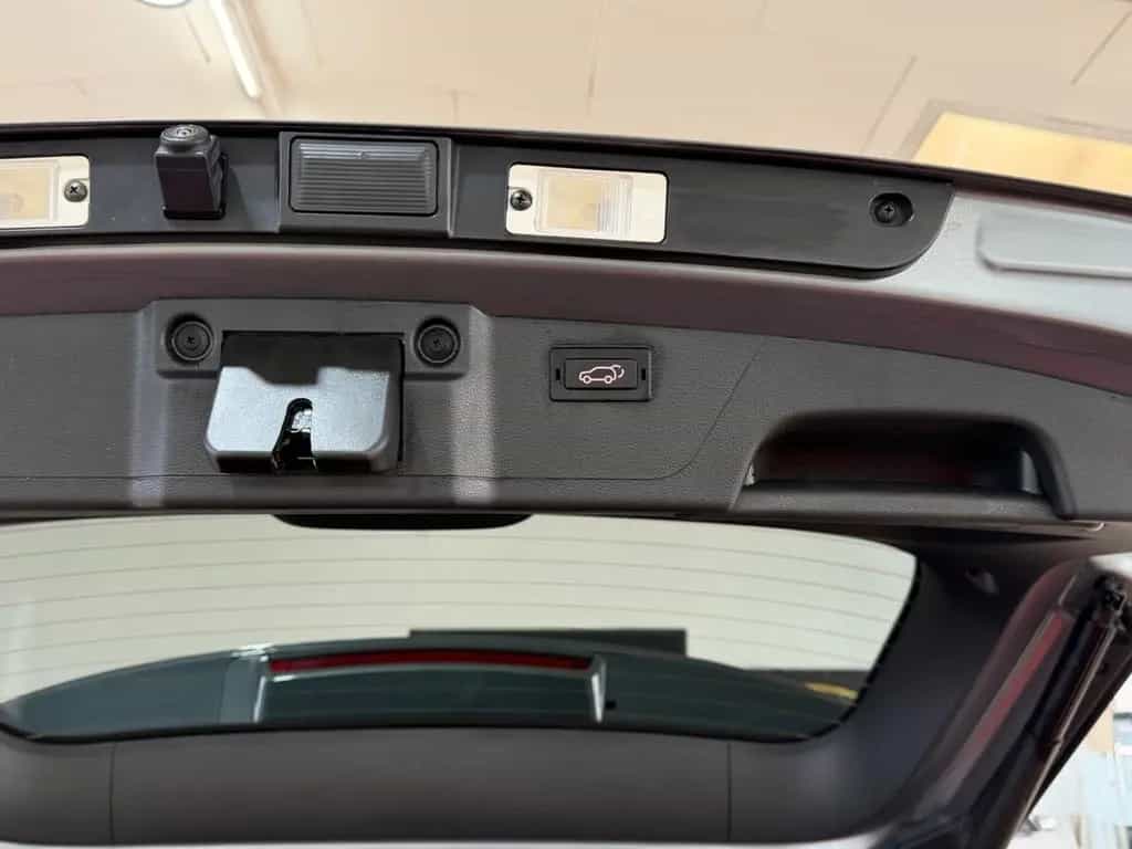 Ssangyong Korando 1.6 e-XDi Diesel 2WD*LEDER*KAMERA* 01/2020-photo-20