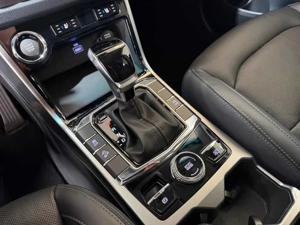 Ssangyong Korando 1.6 e-XDi Diesel 2WD*LEDER*KAMERA* 01/2020-photo-30