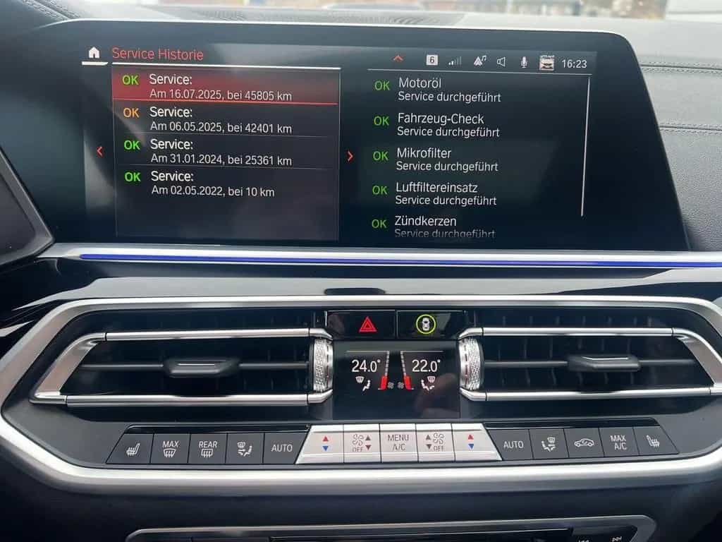 BMW X5 M50 i Laser Pano DrivAssProf Standheiz AHK3,5t 05/2022-photo-18