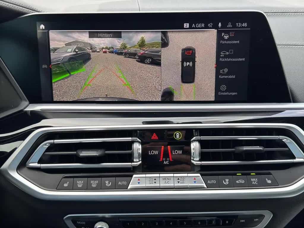 BMW X5 M50 i Laser Pano DrivAssProf Standheiz AHK3,5t 05/2022-photo-19