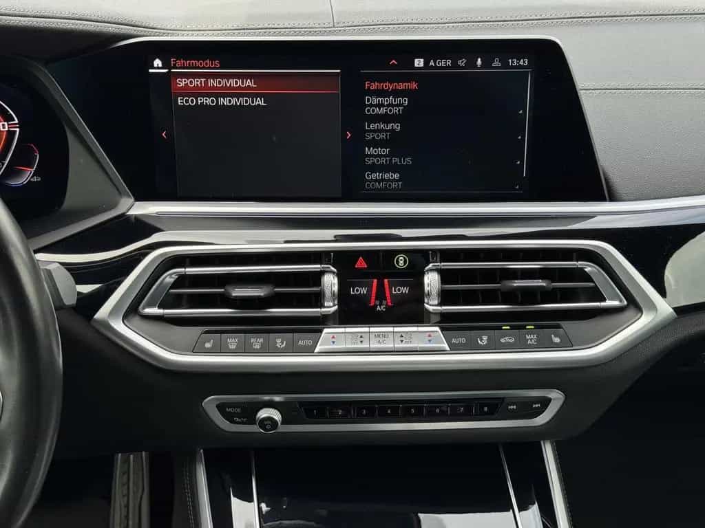 BMW X5 M50 i Laser Pano DrivAssProf Standheiz AHK3,5t 05/2022-photo-21