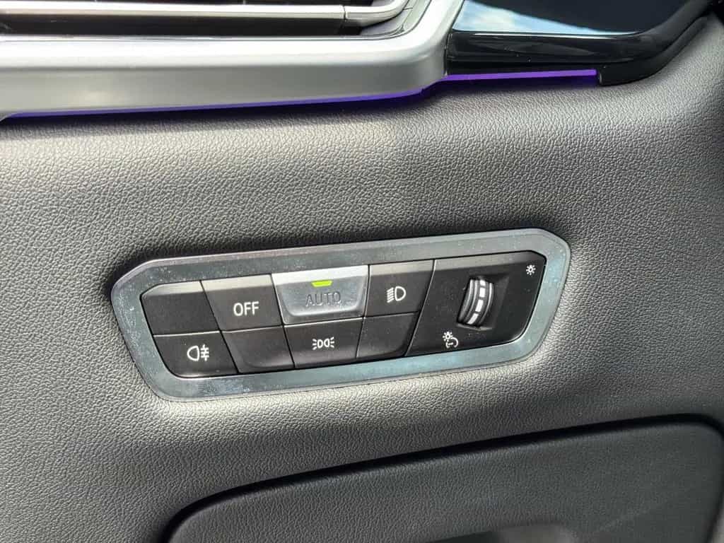 BMW X5 M50 i Laser Pano DrivAssProf Standheiz AHK3,5t 05/2022-photo-29