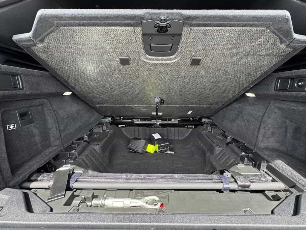 BMW X5 M50 i Laser Pano DrivAssProf Standheiz AHK3,5t 05/2022-photo-41
