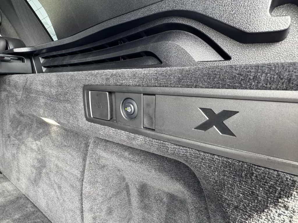 BMW X5 M50 i Laser Pano DrivAssProf Standheiz AHK3,5t 05/2022-photo-42