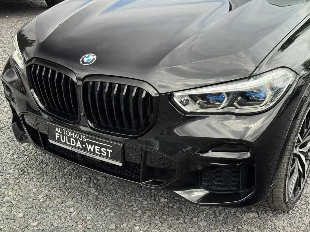 BMW X5 M50 i Laser Pano DrivAssProf Standheiz AHK3,5t 05/2022-photo-45