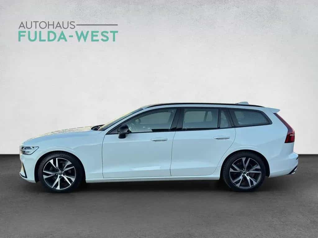 Volvo V60 B4 R Design LED Keyless Memory Alu18 Kamera 12/2021-photo-2