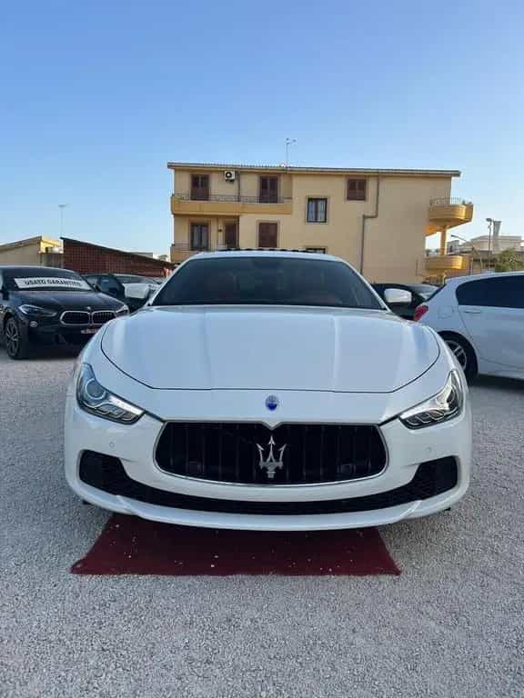 Maserati Ghibli V6 Diesel 275 CV 03/2017-photo-1