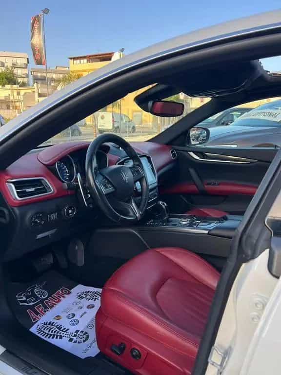 Maserati Ghibli V6 Diesel 275 CV 03/2017-photo-11