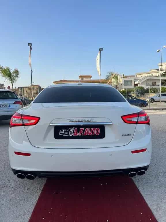 Maserati Ghibli V6 Diesel 275 CV 03/2017-photo-6