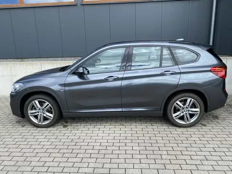 BMW X1 xDrive25i M Sport AHK/LED/NAVI+/PAN/K-ZUG/MEM 10/2017-photo-3