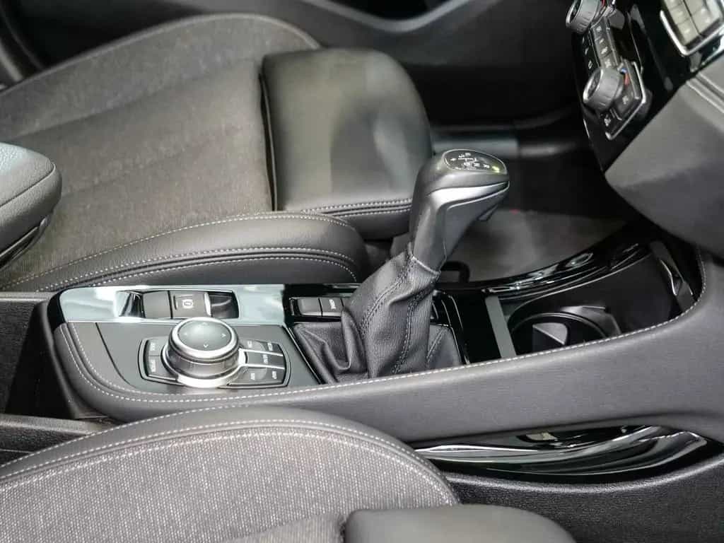 BMW X1 xDrive25e M-Sport Aut Nav LED AHK RFK+PDC 05/2022-photo-19