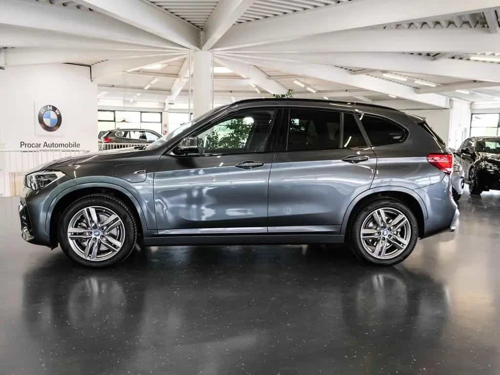 BMW X1 xDrive25e M-Sport Aut Nav LED AHK RFK+PDC 05/2022-photo-3