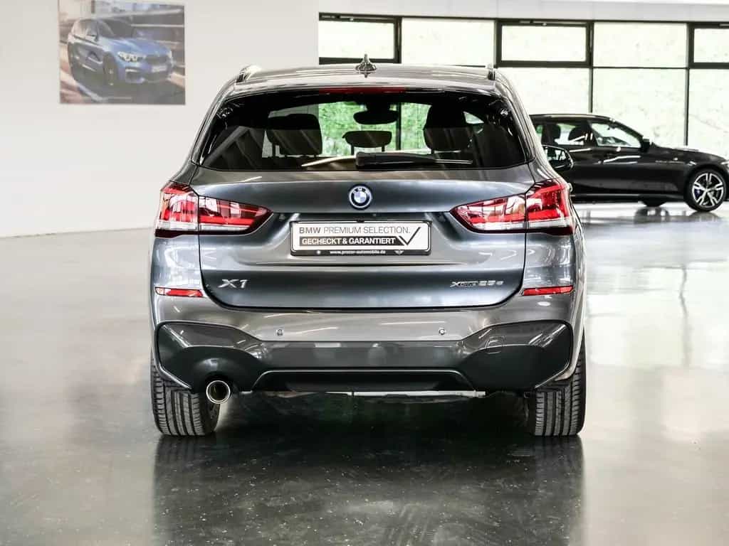 BMW X1 xDrive25e M-Sport Aut Nav LED AHK RFK+PDC 05/2022-photo-4