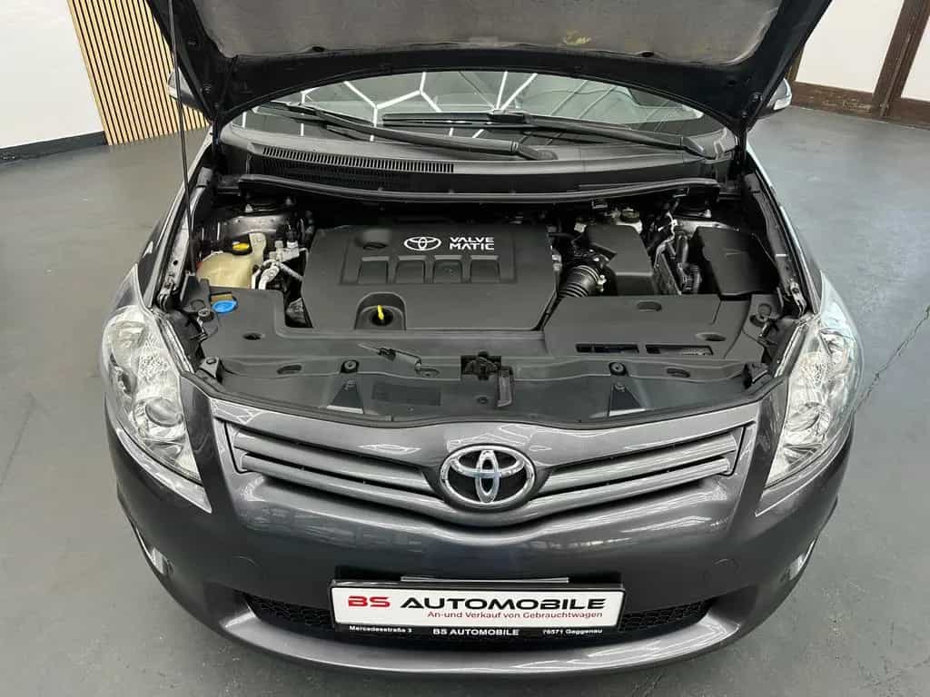 Toyota Auris Club 1.6 16V **72tkm** HU/AU 07/2027 09/2010-photo-10