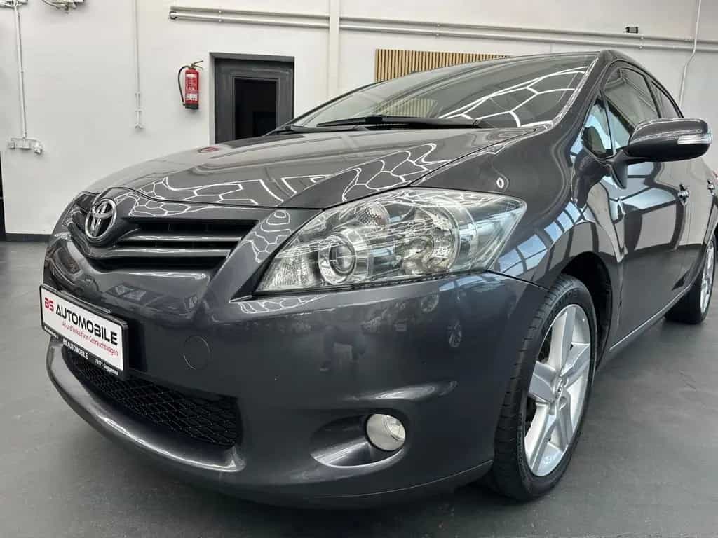 Toyota Auris Club 1.6 16V **72tkm** HU/AU 07/2027 09/2010-photo-11