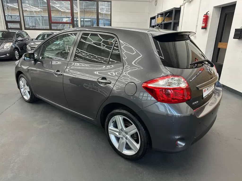 Toyota Auris Club 1.6 16V **72tkm** HU/AU 07/2027 09/2010-photo-5