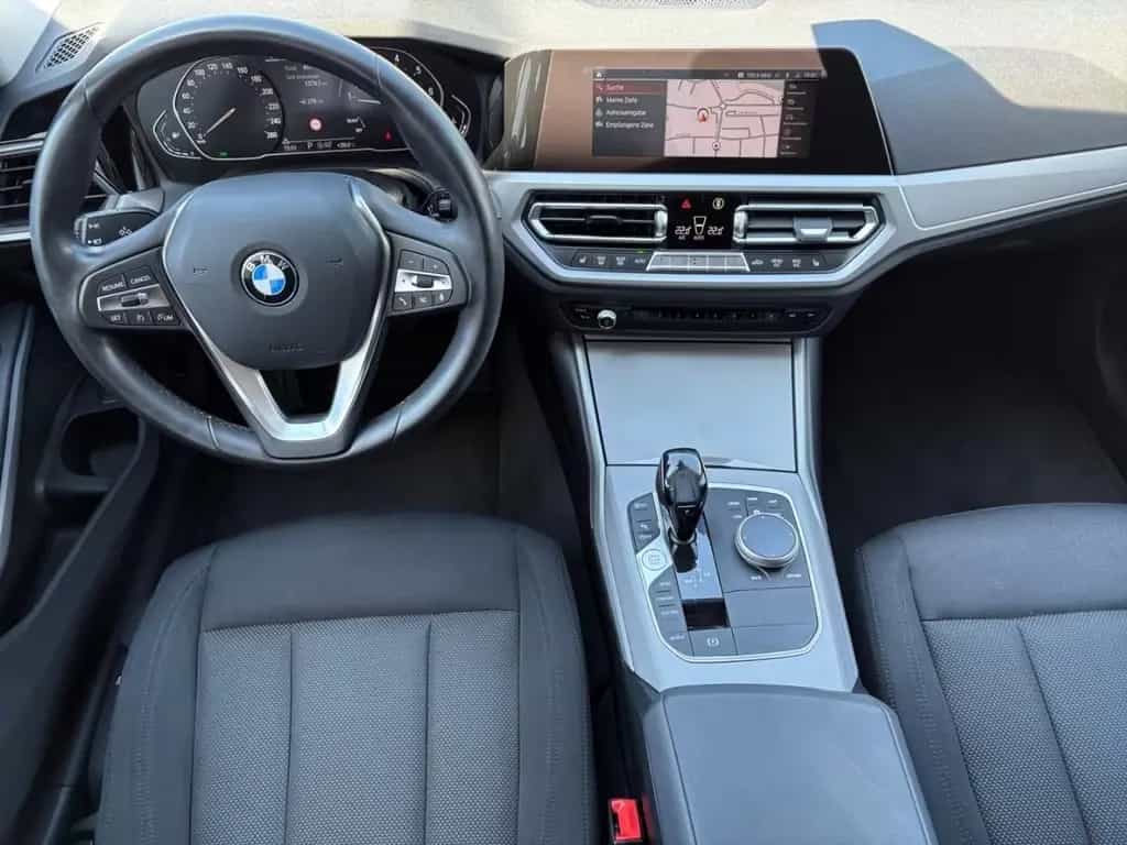 BMW 318 i Advantage Touring++1.HAND!++TOPGEPFLEGT!++ 03/2021-photo-10
