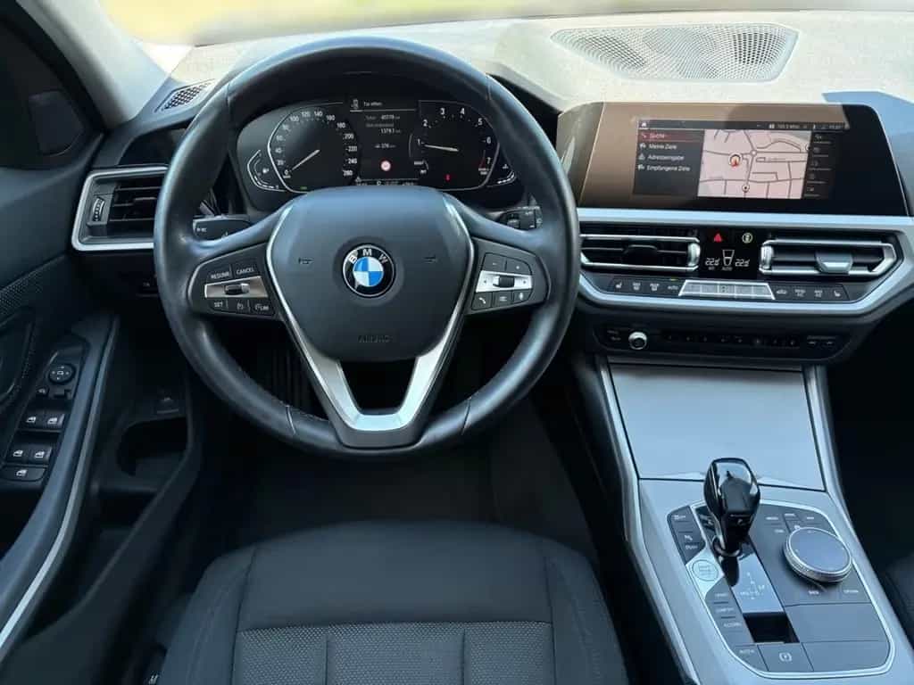 BMW 318 i Advantage Touring++1.HAND!++TOPGEPFLEGT!++ 03/2021-photo-9