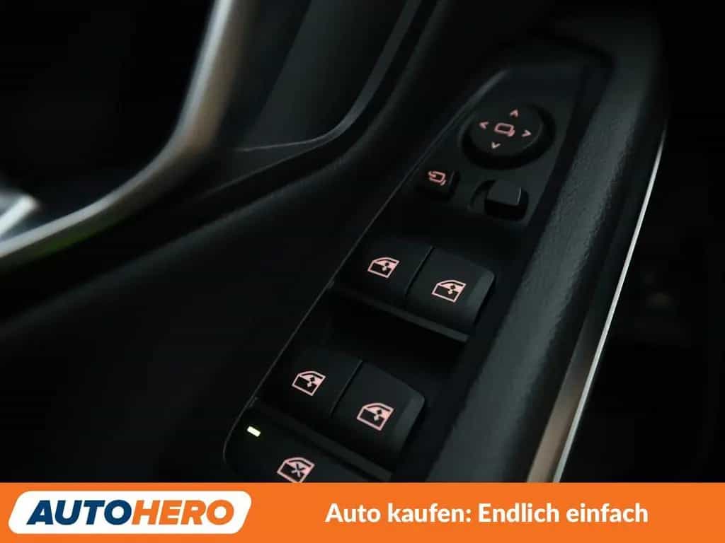 BMW 318 3er 318d Mild-Hybrid M Sport Aut.*NAVI*TEMPO* 10/2020-photo-24