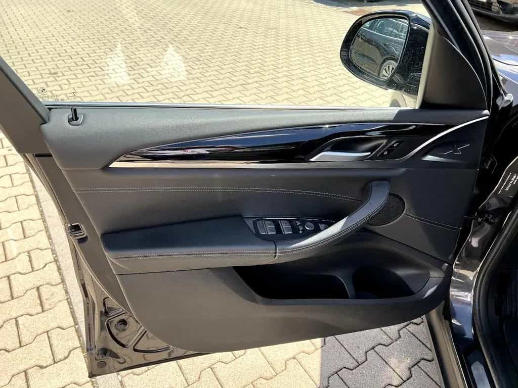 BMW X3 20d xDrive xLine LED Navi Leder ACC Sitzh DAB 04/2021-photo-10