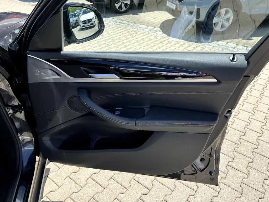 BMW X3 20d xDrive xLine LED Navi Leder ACC Sitzh DAB 04/2021-photo-20