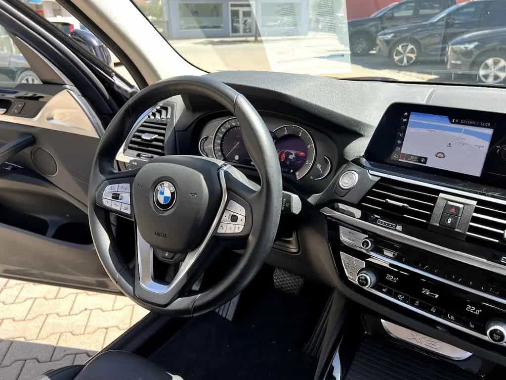 BMW X3 20d xDrive xLine LED Navi Leder ACC Sitzh DAB 04/2021-photo-26