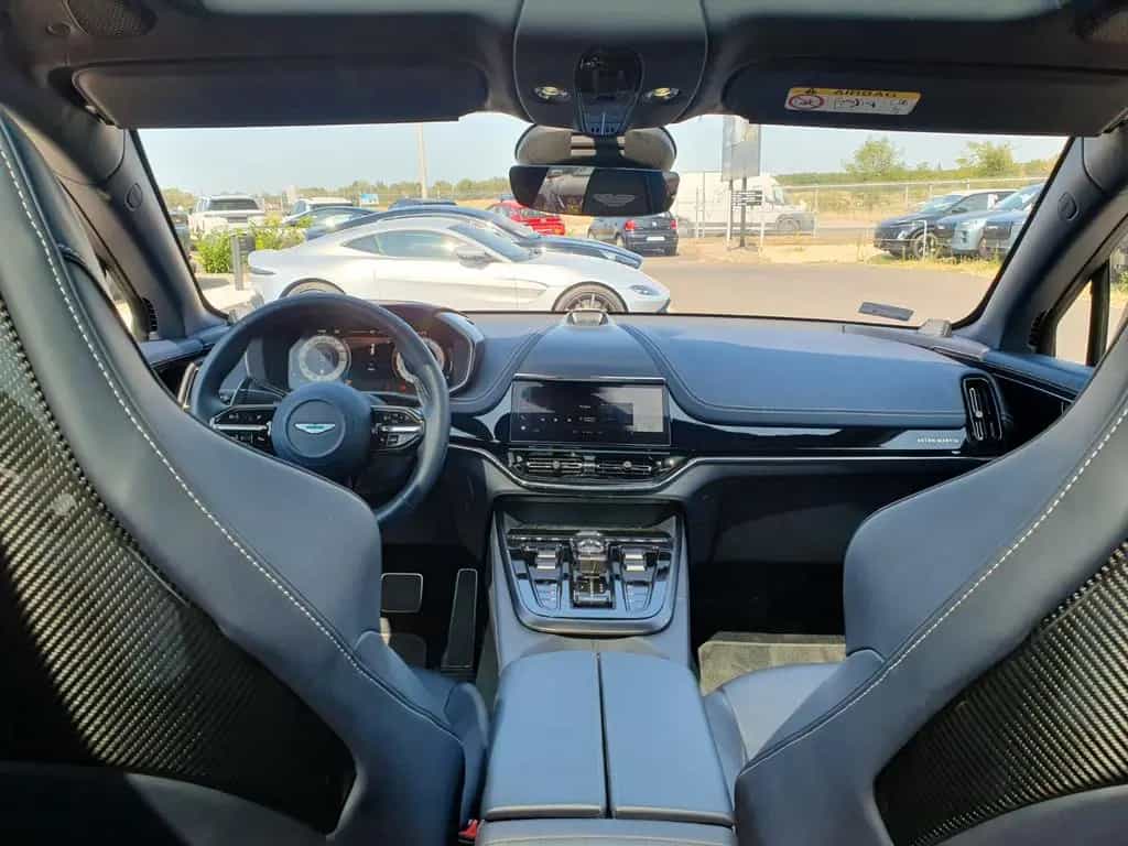 Aston Martin DBX 4.0 V8 DBX707 09/2024-photo-10
