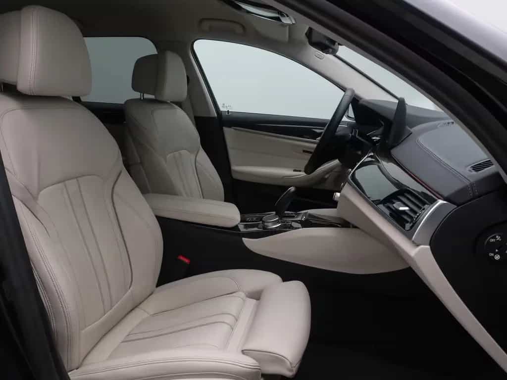 BMW 520 d Luxury Line Kamera DAB HiFi WLAN Alarm 19" 05/2023-photo-34