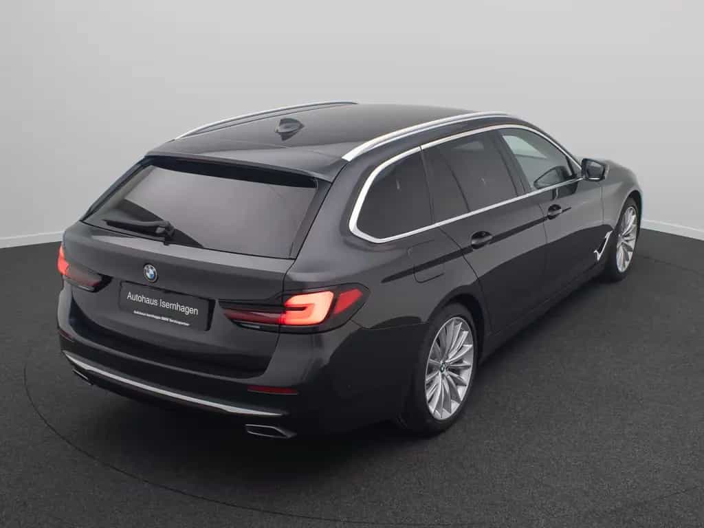 BMW 520 d Luxury Line Kamera DAB HiFi WLAN Alarm 19" 05/2023-photo-6