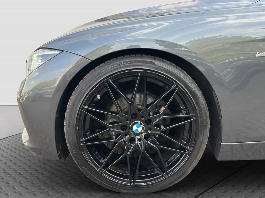 BMW 320 iT Luxury AD.LED CARPLAY PANO LEDER KAMERA 05/2019-photo-32