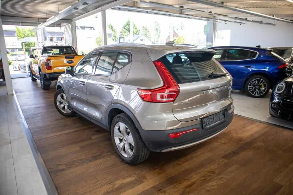 Volvo XC40 T2, HARMAN/KARDON, CAMERA, LED, APPLE/ANDRO 01/2021-photo-4