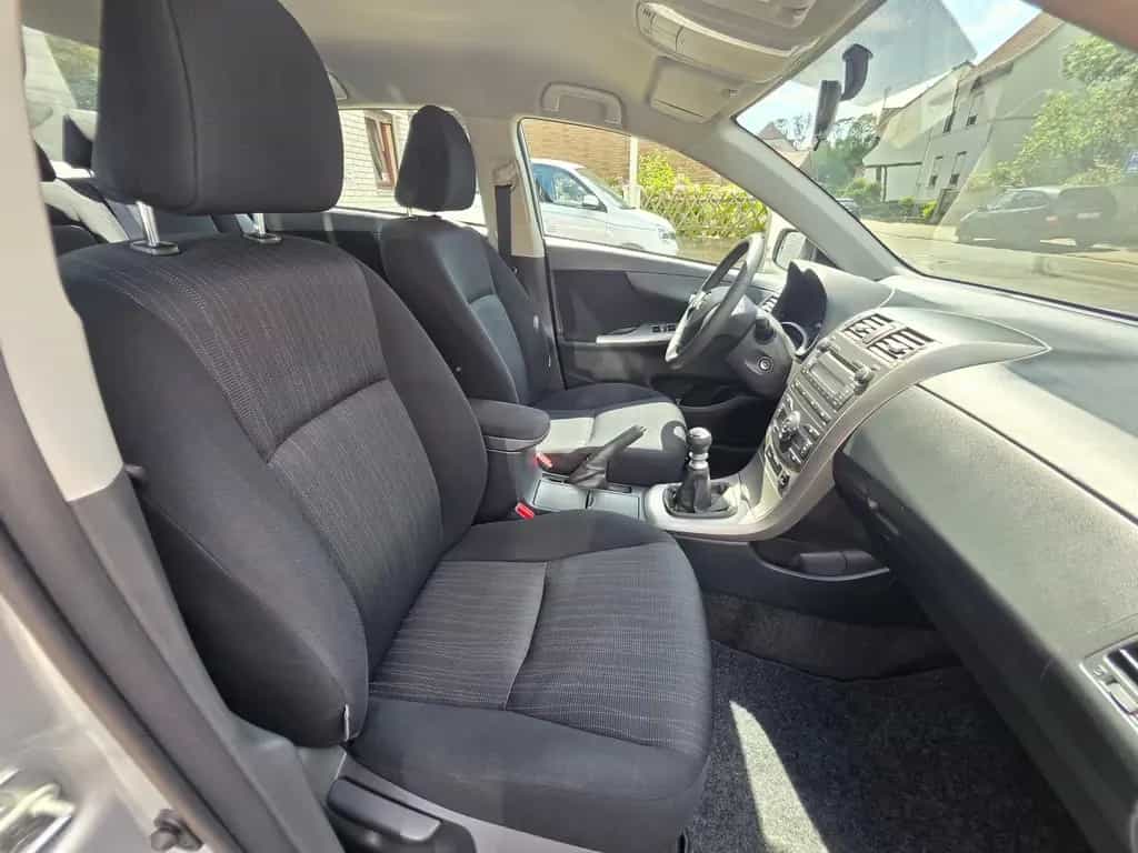 Toyota Corolla 1.6 Luna 29TKM! TÜV 03/28! 01/2011-photo-18
