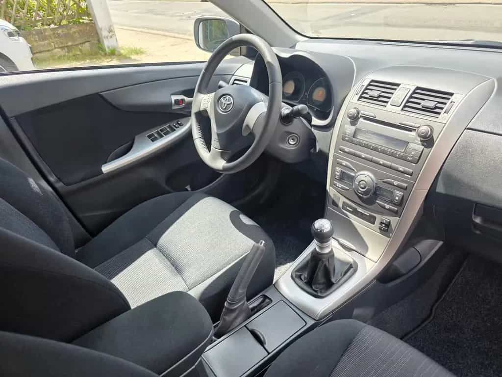 Toyota Corolla 1.6 Luna 29TKM! TÜV 03/28! 01/2011-photo-20