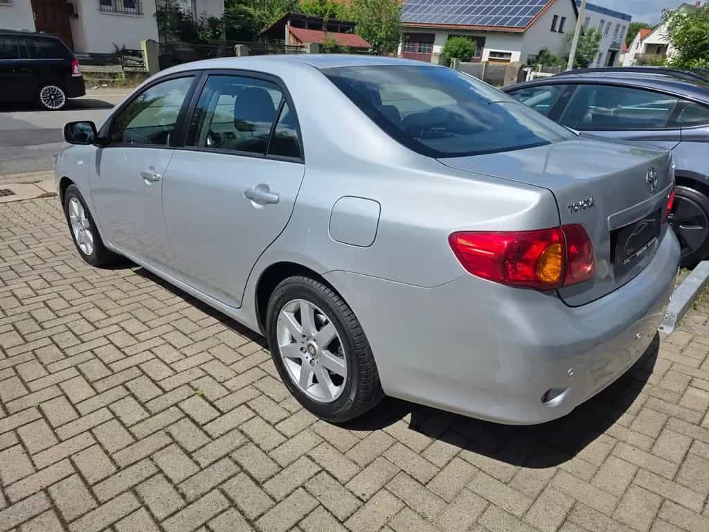 Toyota Corolla 1.6 Luna 29TKM! TÜV 03/28! 01/2011-photo-6